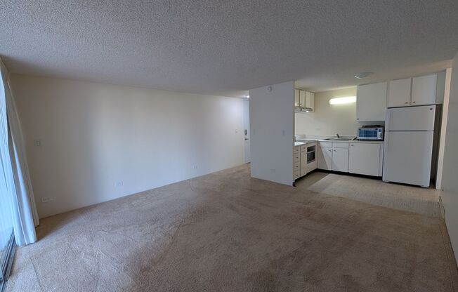 1 bed, 1 bath, 603 sqft, $2,025, Unit 902