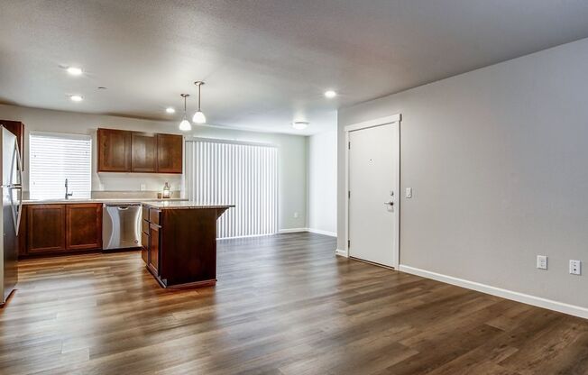 2 beds, 2 baths, 1,004 sqft, $2,050, Unit 2-203