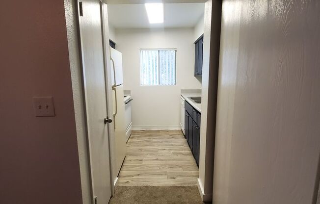 1 bed, 1 bath, 680 sqft, $1,175, Unit 328