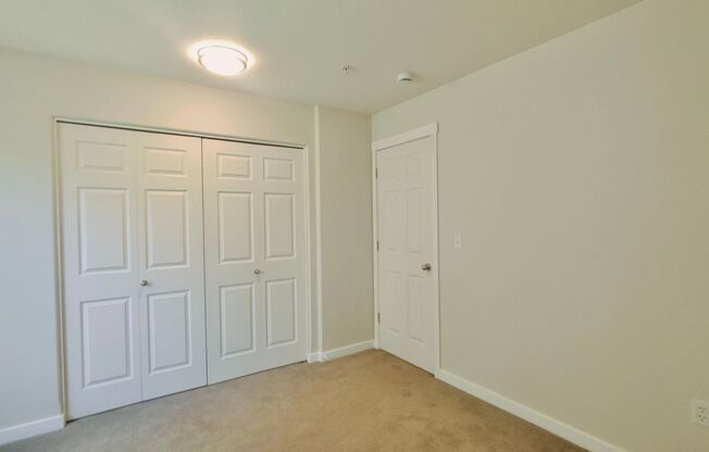 2 beds, 2.5 baths, $2,095, Unit # 103