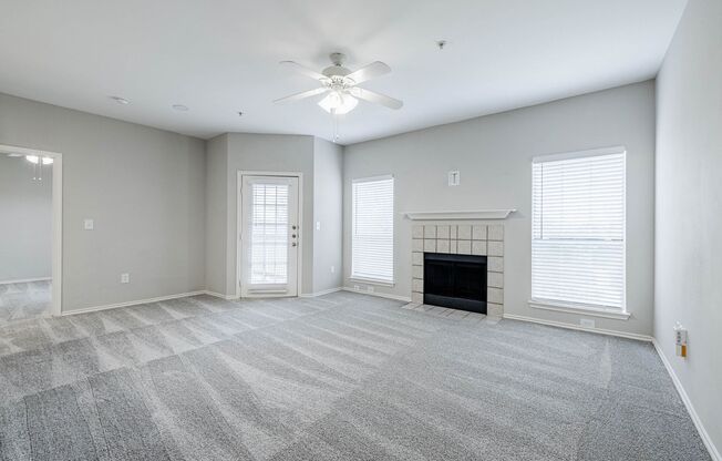 2 beds, 2 baths, 1,003 sqft, $1,799, Unit 0232