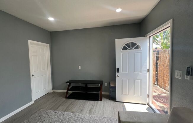Brand New 1 bed, 1 Ba in-law Unit in San Jose! $2300