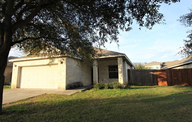 3/2/2 in North Park Meadows /Excellent Location-Walk to Fischer Park!   NBISD