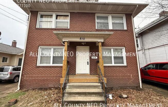 810 THAYER ST