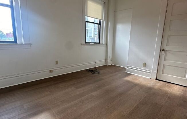 3Bed/1Bath on East Carson Street