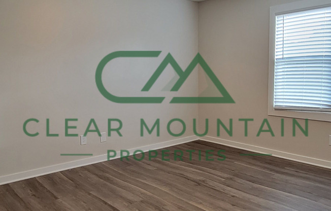 2 beds, 1 bath, 980 sqft, $1,225, Unit 52