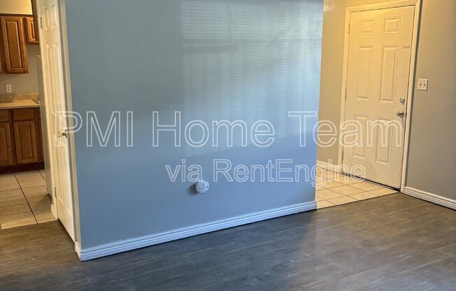 2 beds, 1 bath, 700 sqft, $1,175, Unit 7