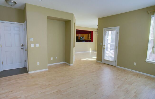 Spacious 4-Bedroom Home in Prime Littleton Location!