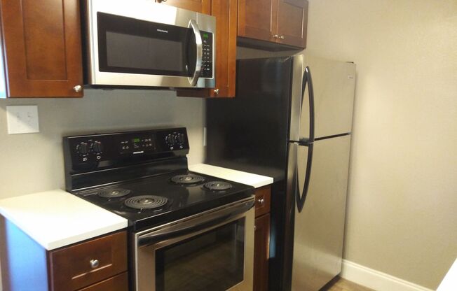 1 bed, 1 bath, 676 sqft, $1,199, Unit 6-A2P
