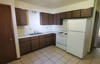 2 beds, 2 baths, $995