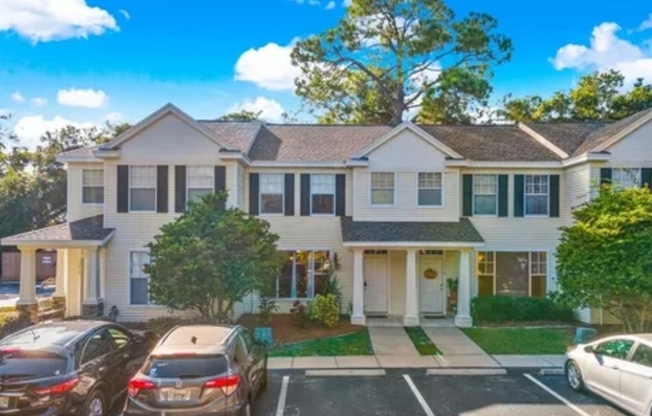 13706 FRST LK DR