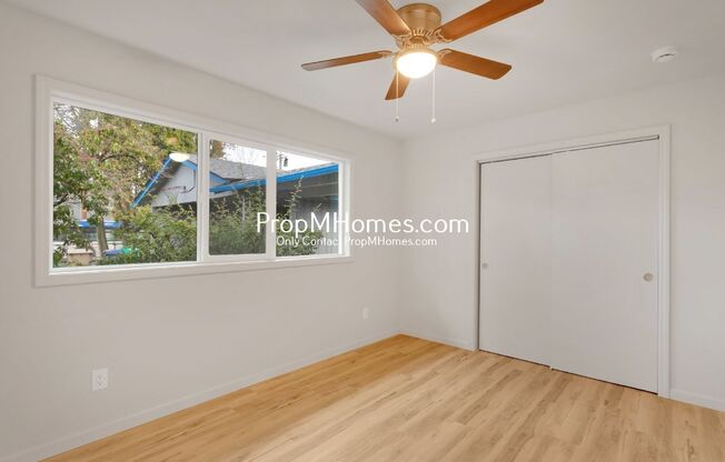 2 beds, 1 bath, $1,899