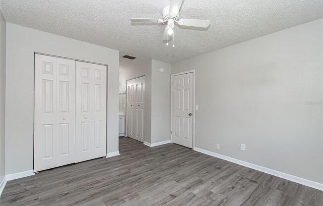 2 beds, 2 baths, 864 sqft, $1,400