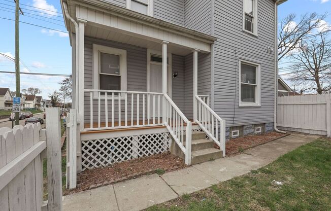829-831 Studer Ave