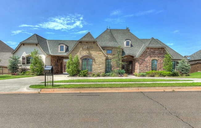 Luxury Living in Rosecreek – 4-Bedroom Home in Deer Creek Schools!