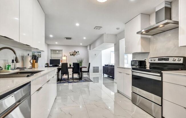 Single Family Home in Non HOA East Boca Raton