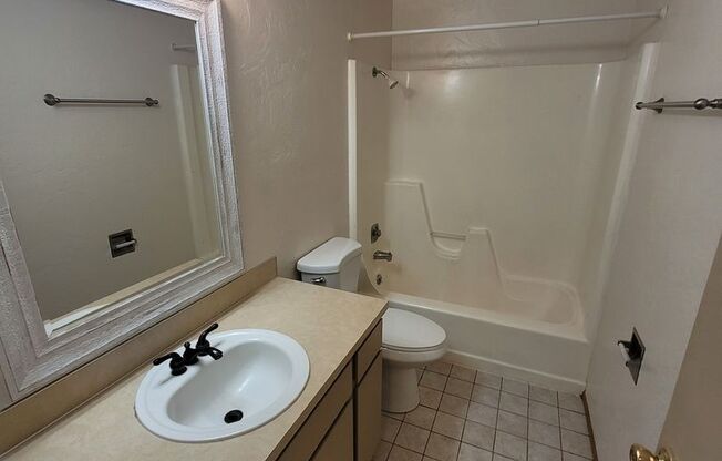 $750 OFF at Move-In -Special - 2BD, 1.5BA Townhome with Pool Access! Close to shopping and parks