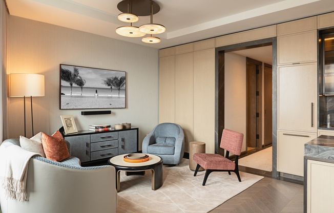 401 W 5 B