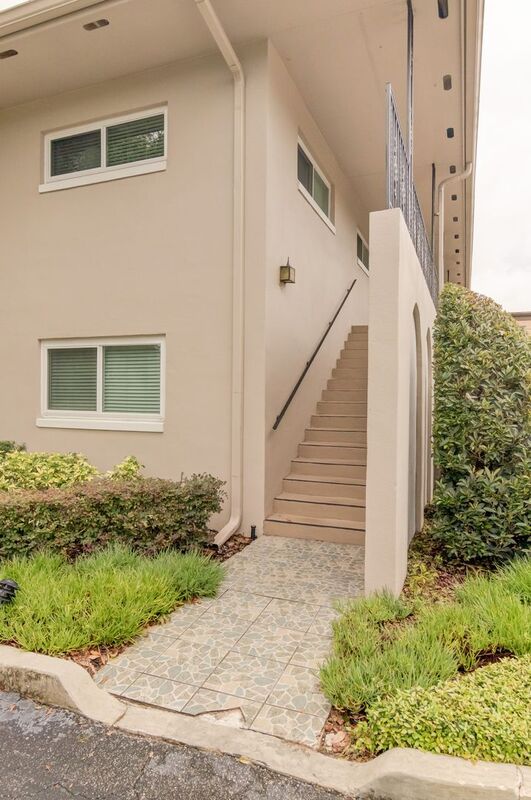 644 N Knowles Avenue #8
