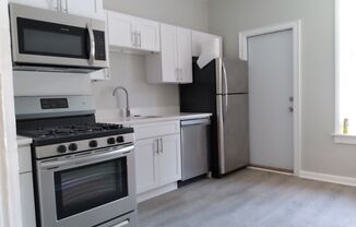 4 beds, 1 bath, $1,950, Unit 11 Elberon - Unit 1