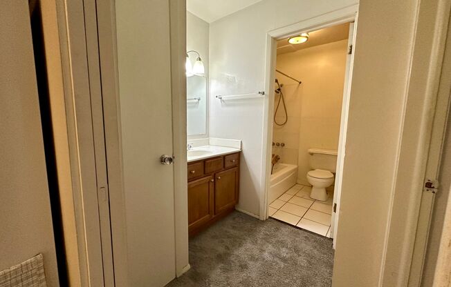 1 bed, 1 bath, $1,195, Unit 102