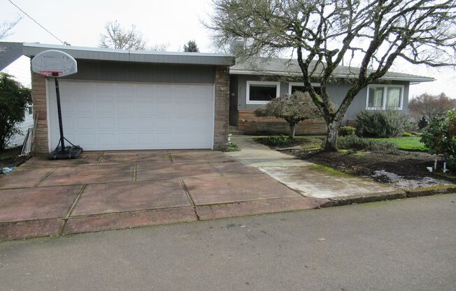 Mid-Century Four Bedroom in Candalaria