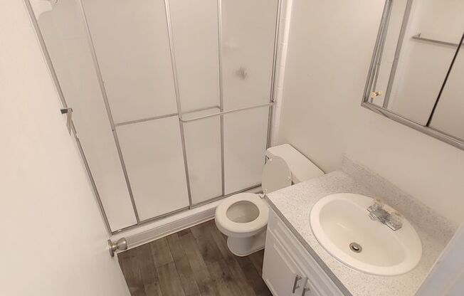 3 beds, 2.5 baths, 1,208 sqft, $1,600, Unit CW1101