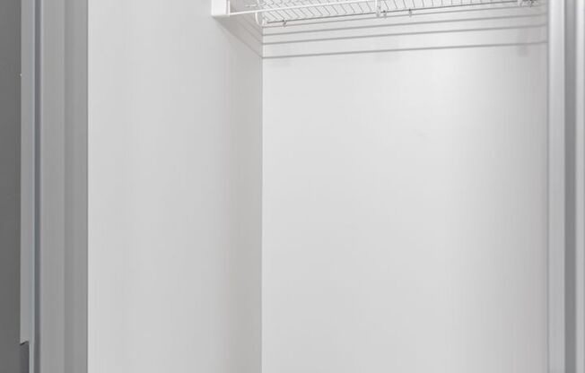 Studio, 1 bath, 309 sqft, $1,175, Unit 313