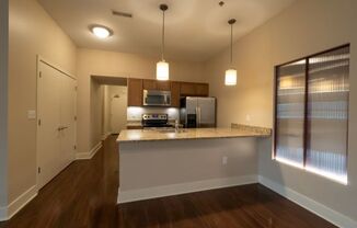 2 beds, 2 baths, 1,715 sqft, $1,990, Unit L20