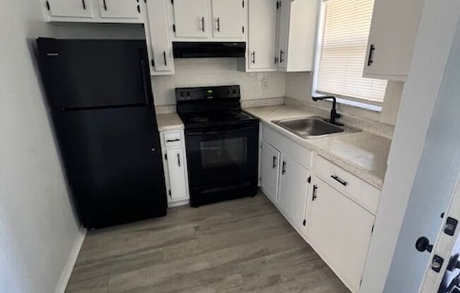 1500 Joann Ct
