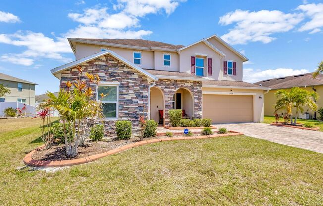 Elegant Pond-View Home in South Fork