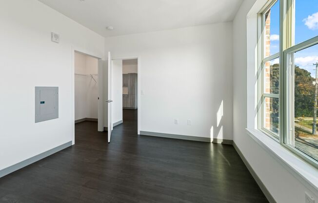 1 bed, 1 bath, 658 sqft, $1,705, Unit Unit 306