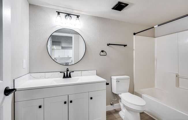 2 beds, 2 baths, 900 sqft, $1,099, Unit CC303