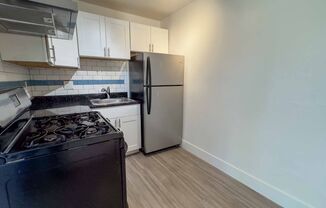 2 beds, 1 bath, 600 sqft, $2,199, Unit 3635-14