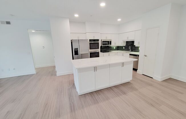 3 beds, 2 baths, 1,609 sqft, $3,750