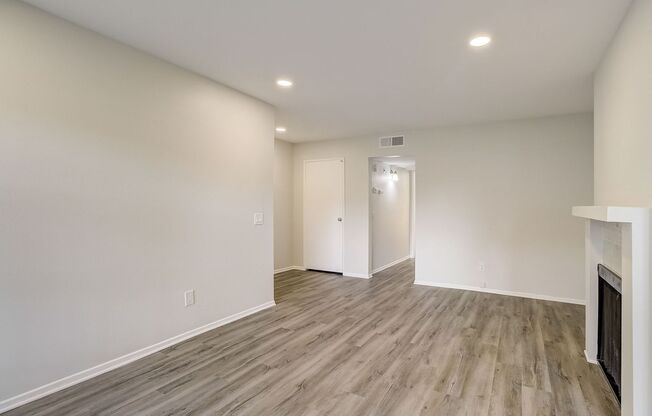 1 bed, 1 bath, 695 sqft, $2,498, Unit 105