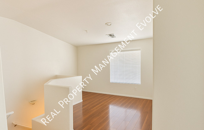 280 S EVERGREEN Road