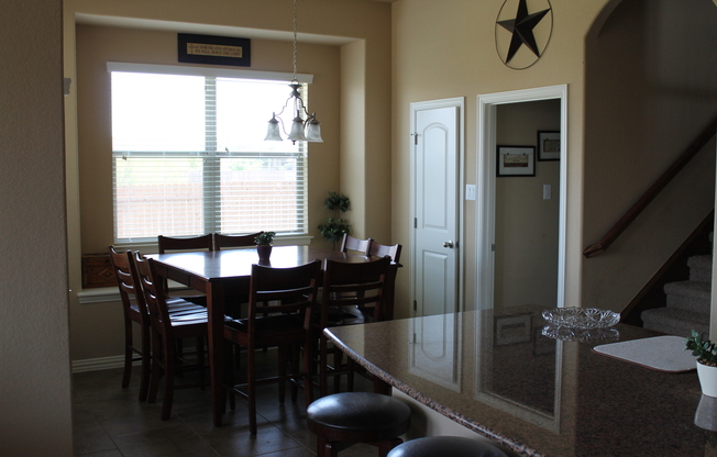 Beautiful, Large and New Home For Rent in Leander, 2011 Tall Chief