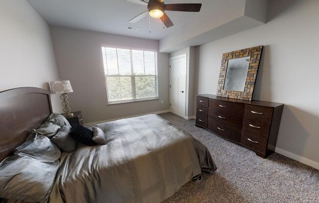 1 bed, 1 bath, 813 sqft, $1,475, Unit 109