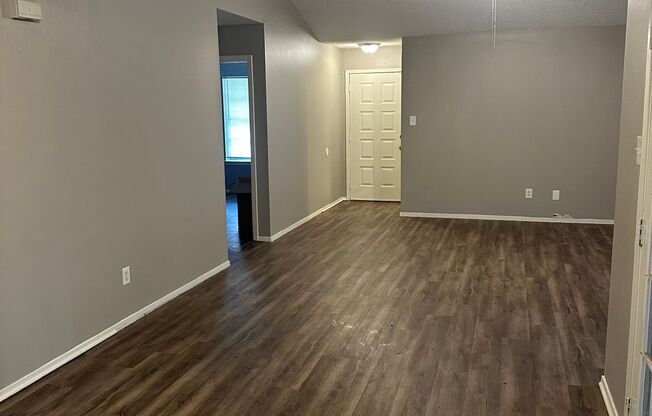 810 Faircreek
