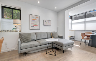 1412 15 ST NW