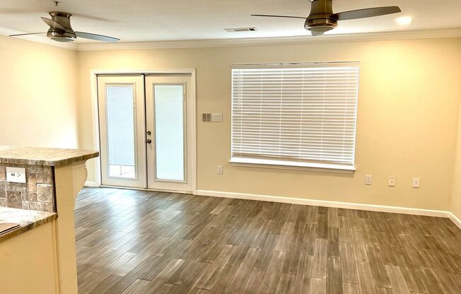 Enjoy this beautifully updated 3 Bed/2.5 Bath Townhome  **Military Discount Available**20% OFF 1st MONTH**