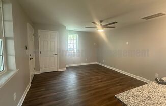 1 bed, 1 bath, 750 sqft, $1,799, Unit B