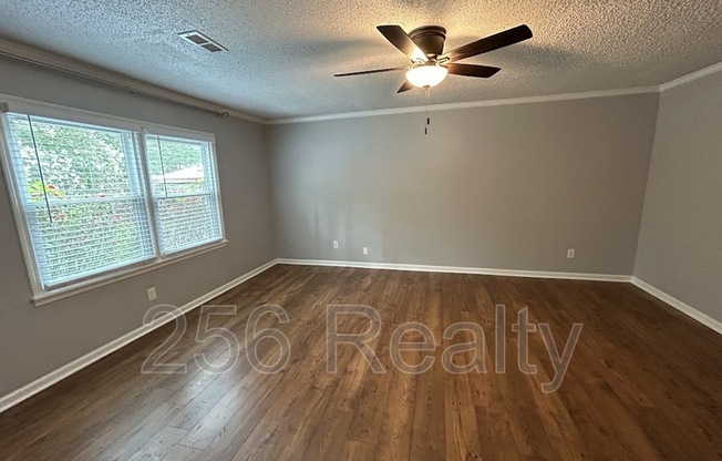 3 beds, 2 baths, 1,575 sqft, $1,750