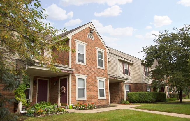 Whispering Winds Apartments of Rochester Hills