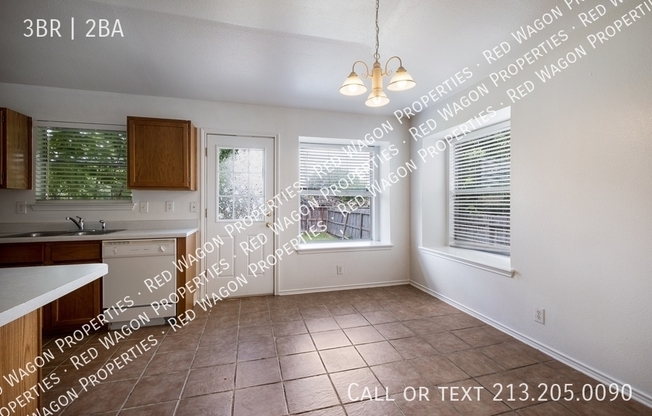 5016 CRESTWOOD HL DR