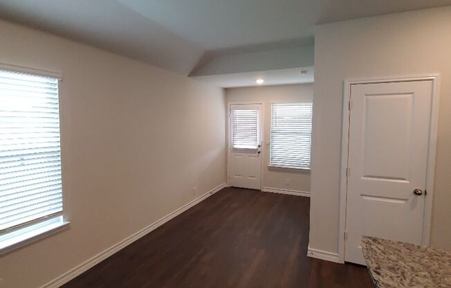 Newly Built Home in the Red River Ranch Neighborhood!