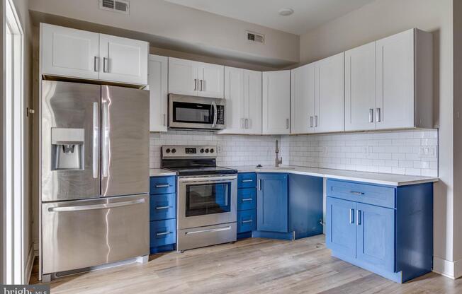 1535 N 6 ST