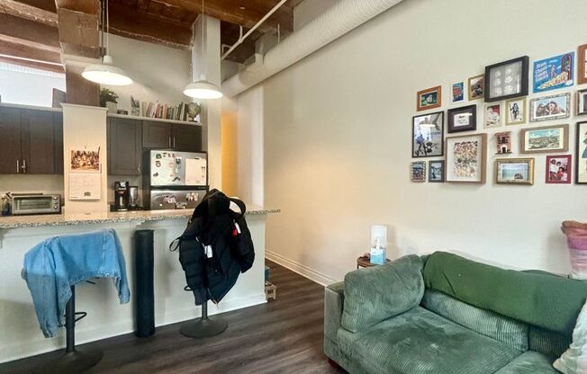 1 bed, 1 bath, 600 sqft, $1,699, Unit 231