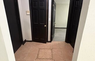 843 N 24 ST